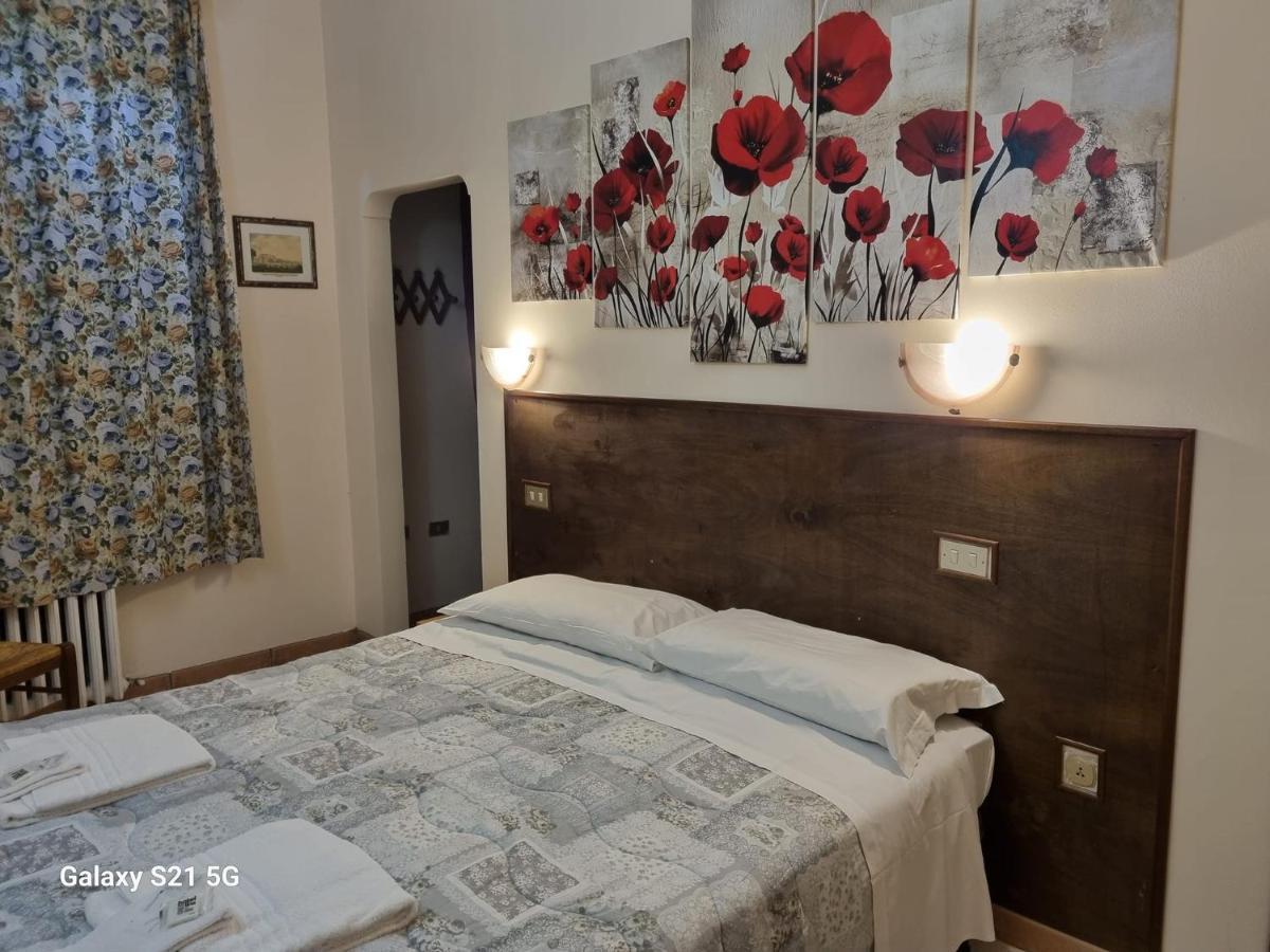 Hotel Piccadilly 2*